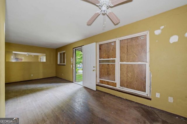 2585 Abner Place NW, Atlanta, GA 30318