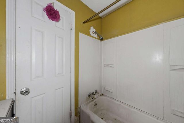 2585 Abner Place NW, Atlanta, GA 30318