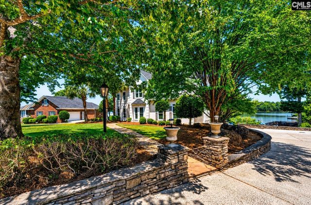 1404 Martins Crossing Court, Gilbert, SC 29054