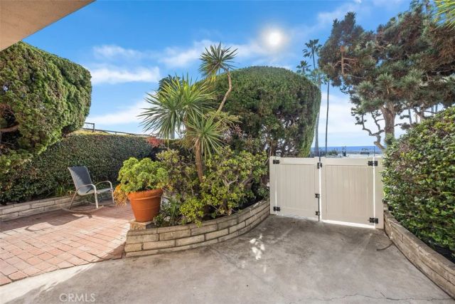 2512 Ocean Boulevard B, Corona Del Mar, CA 92625