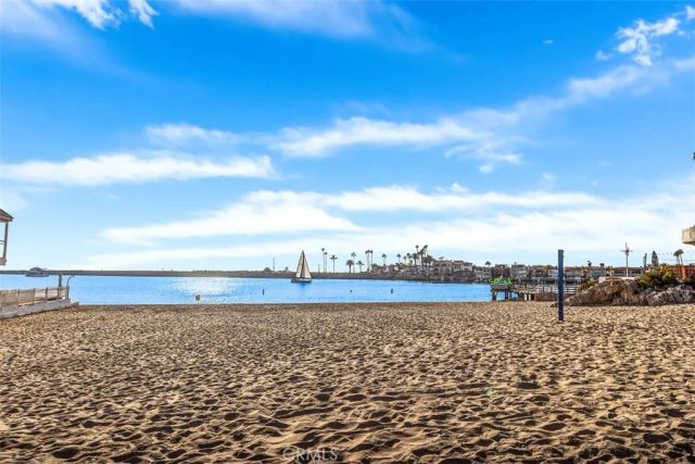 2512 Ocean Boulevard B, Corona Del Mar, CA 92625