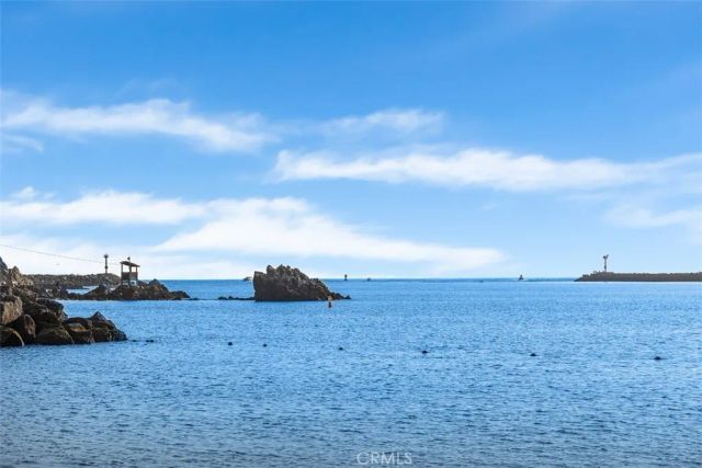 2512 Ocean Boulevard B, Corona Del Mar, CA 92625