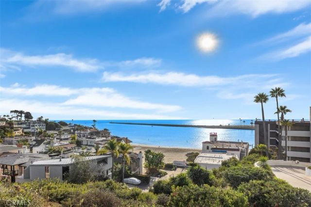 2512 Ocean Boulevard B, Corona Del Mar, CA 92625