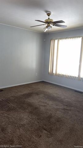 28567 Forest Dale Street, Romulus, MI 48174