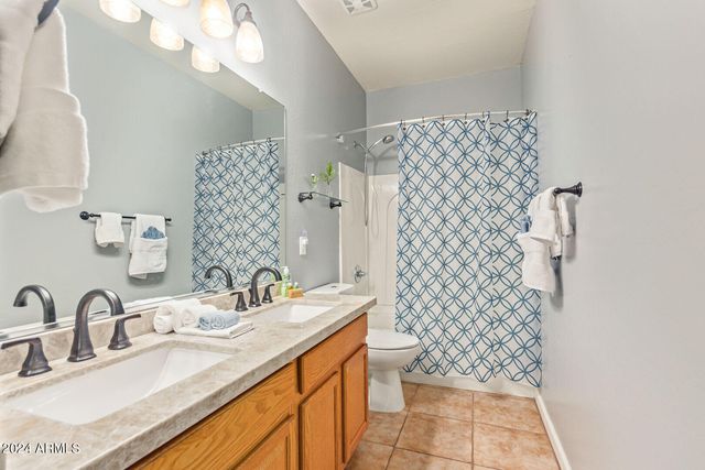 31748 N BLACKFOOT Drive, Queen Creek, AZ 85143