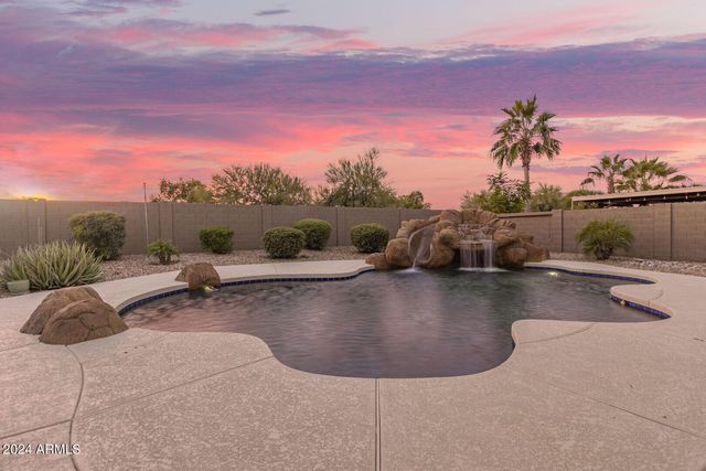 31748 N BLACKFOOT Drive, Queen Creek, AZ 85143