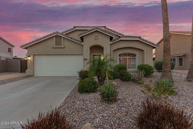 31748 N BLACKFOOT Drive, Queen Creek, AZ 85143