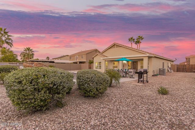 31748 N BLACKFOOT Drive, Queen Creek, AZ 85143