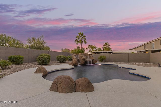 31748 N BLACKFOOT Drive, Queen Creek, AZ 85143