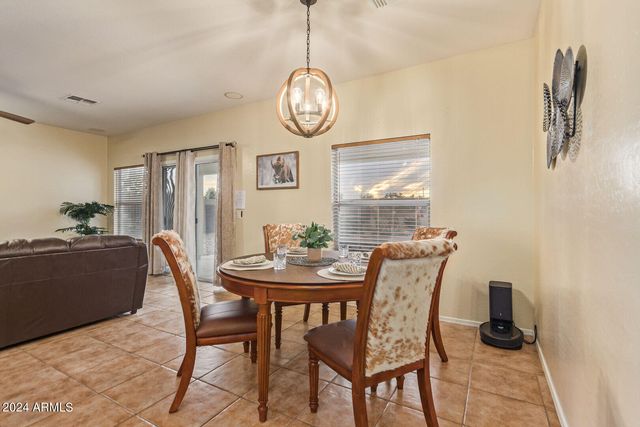 31748 N BLACKFOOT Drive, Queen Creek, AZ 85143