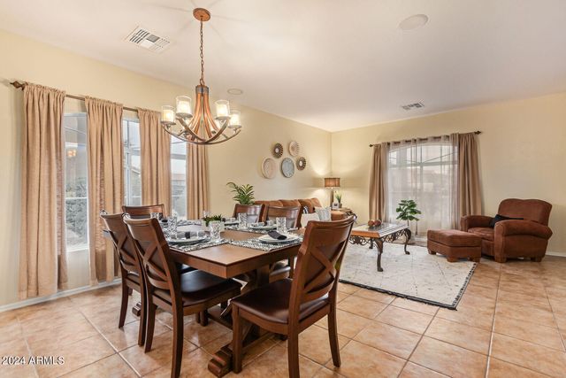 31748 N BLACKFOOT Drive, Queen Creek, AZ 85143