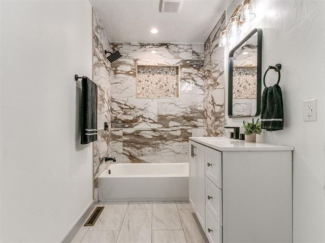 1805 N Philadelphia Avenue, Shawnee, OK 74804