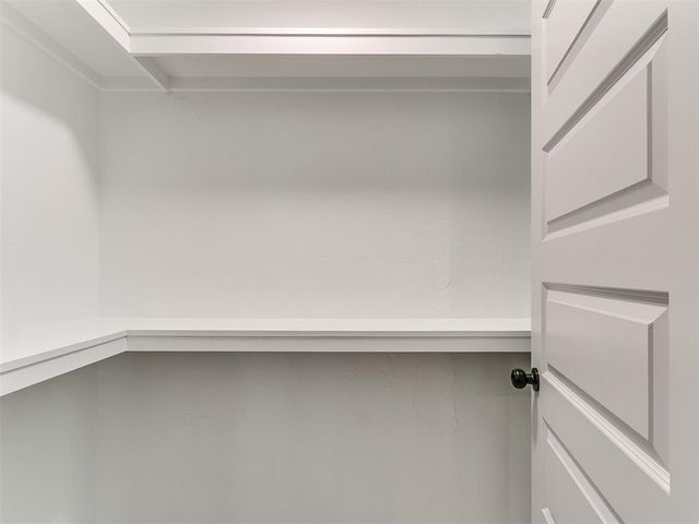 1805 N Philadelphia Avenue, Shawnee, OK 74804