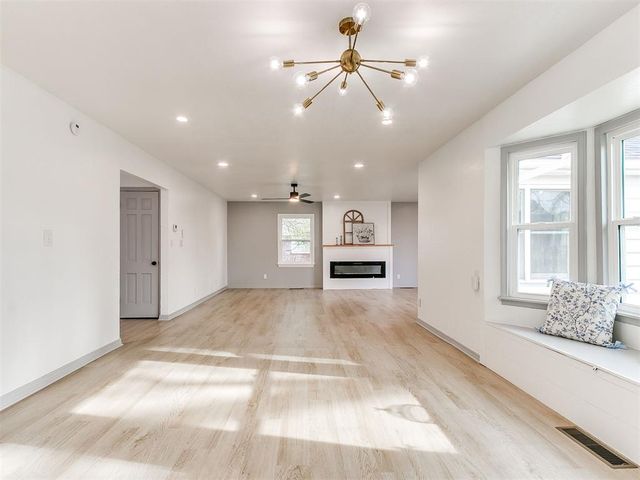 1805 N Philadelphia Avenue, Shawnee, OK 74804