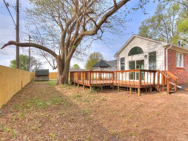 1805 N Philadelphia Avenue, Shawnee, OK 74804