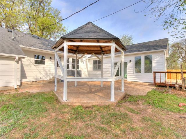 1805 N Philadelphia Avenue, Shawnee, OK 74804