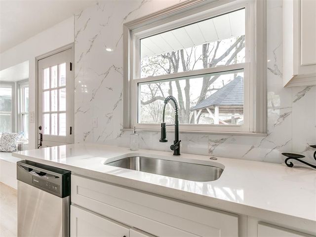 1805 N Philadelphia Avenue, Shawnee, OK 74804