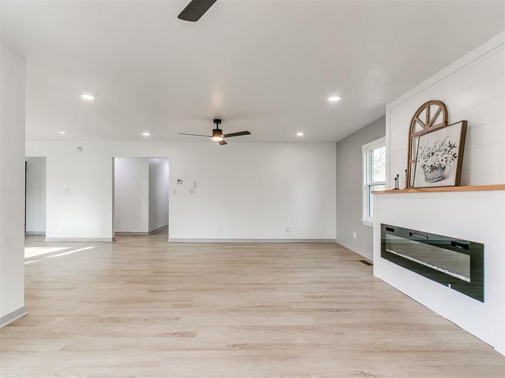 Image 15 of property listing at 1805 N Philadelphia Avenue, Shawnee, OK 74804