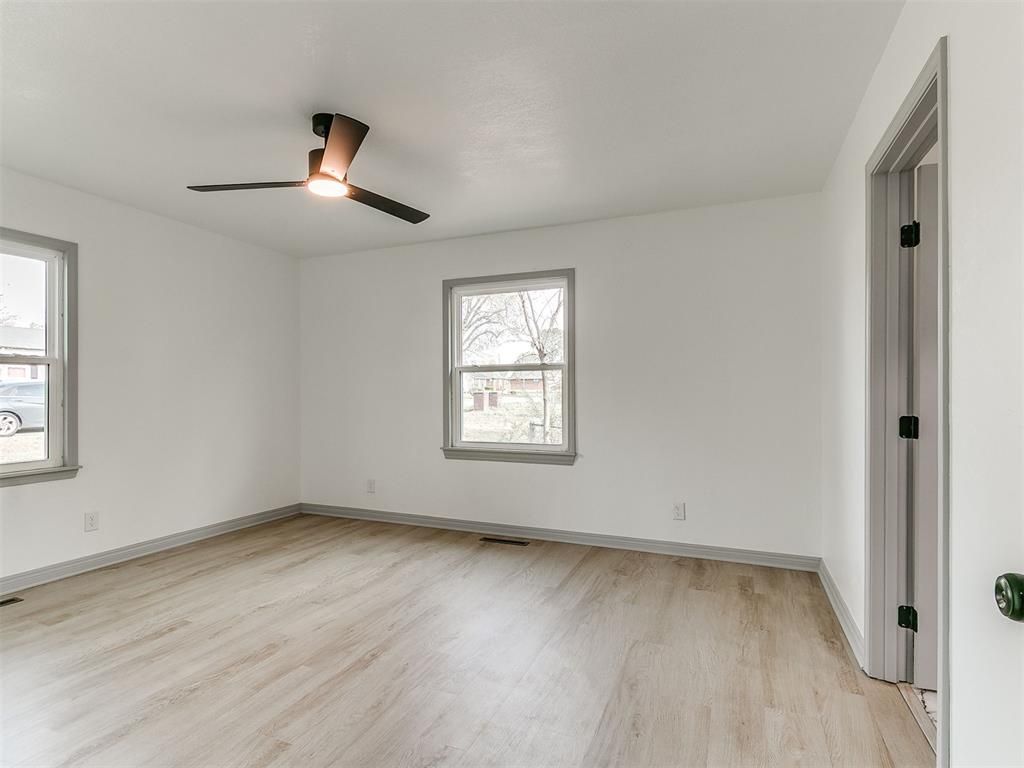 Image 25 of property listing at 1805 N Philadelphia Avenue, Shawnee, OK 74804