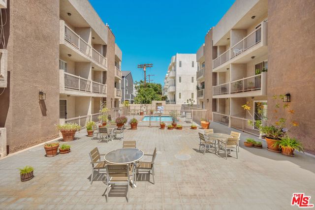 10021 Tabor Street 109, Los Angeles, CA 90034