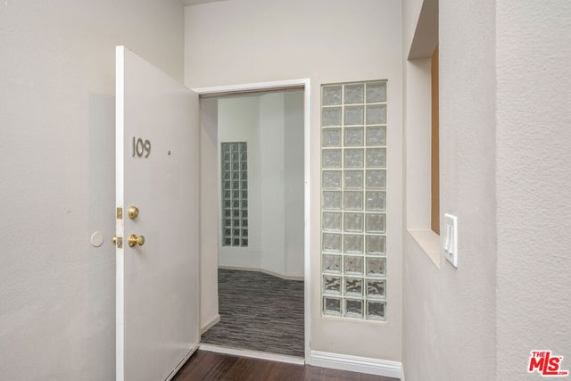 10021 Tabor Street 109, Los Angeles, CA 90034