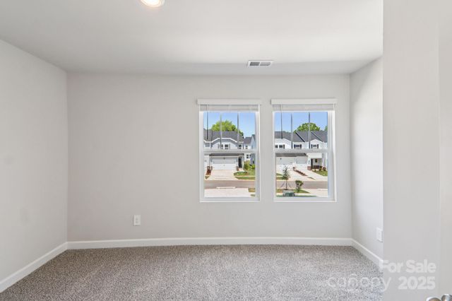 8101 Hidden Springs Trail, Charlotte, NC 28216