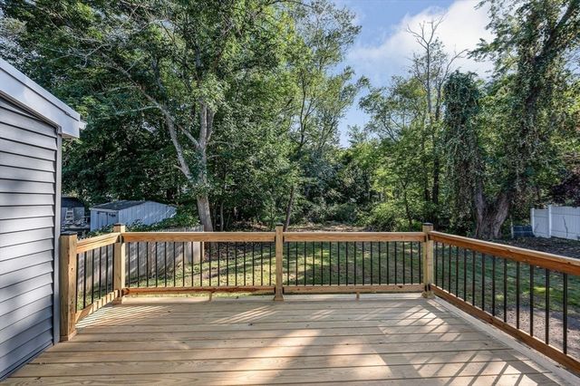 19 Butler Ave, Wakefield, MA 01880