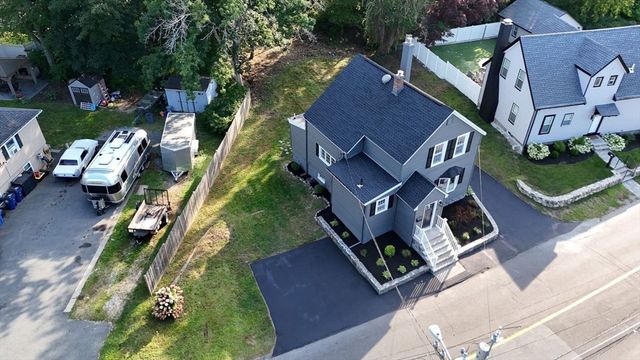 19 Butler Ave, Wakefield, MA 01880