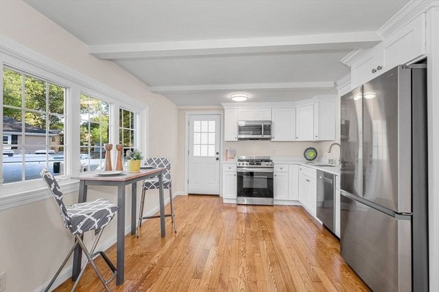 19 Butler Ave, Wakefield, MA 01880