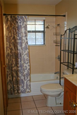 8 Van Horn, Ardmore, OK 73401