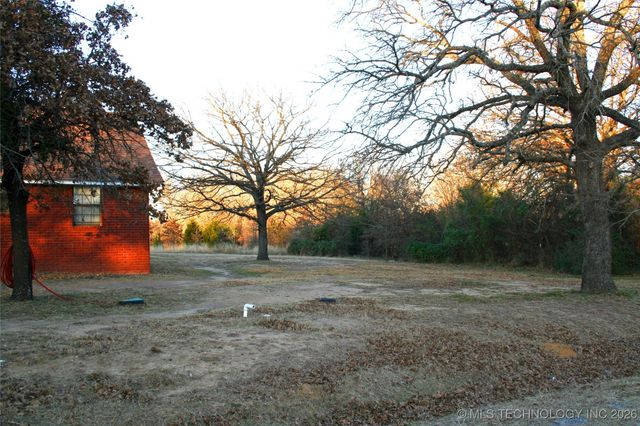 8 Van Horn, Ardmore, OK 73401