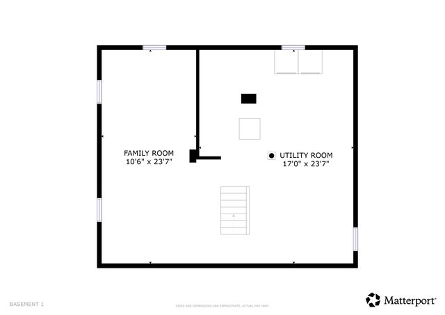 33 Charlotte Avenue, Nashua, NH 03064