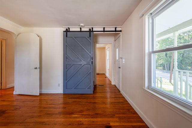 33 Charlotte Avenue, Nashua, NH 03064
