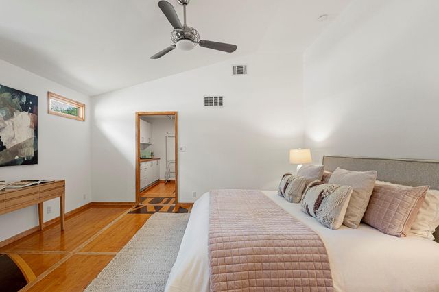 2608 SHERWOOD LN, Austin, TX 78704