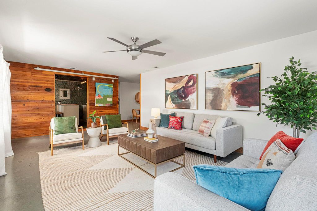 2608 SHERWOOD LN, Austin, TX 78704