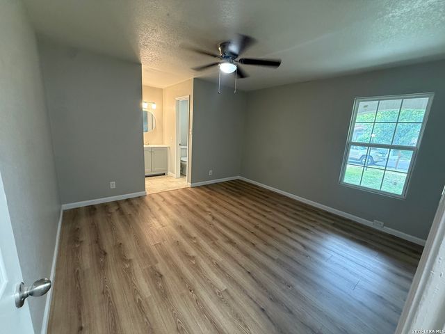 6838 BLUE LAKE DR, San Antonio, TX 78244