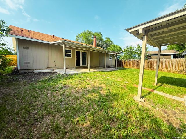 6838 BLUE LAKE DR, San Antonio, TX 78244