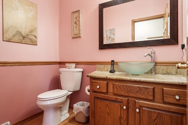 9293 Forest Ridge Drive, Roscoe, IL 61073