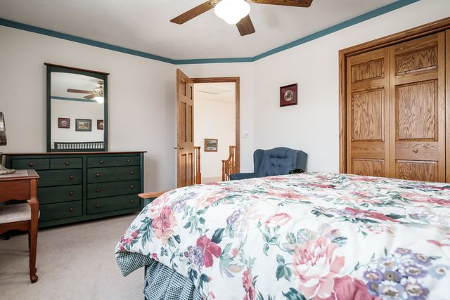 9293 Forest Ridge Drive, Roscoe, IL 61073