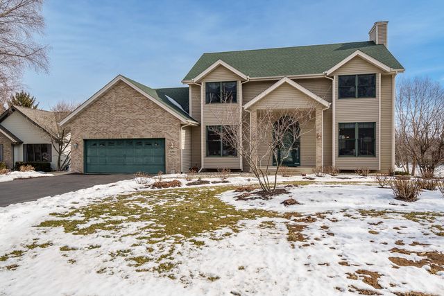 9293 Forest Ridge Drive, Roscoe, IL 61073