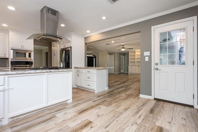 14602 Oak Bend Drive, Houston, TX 77079