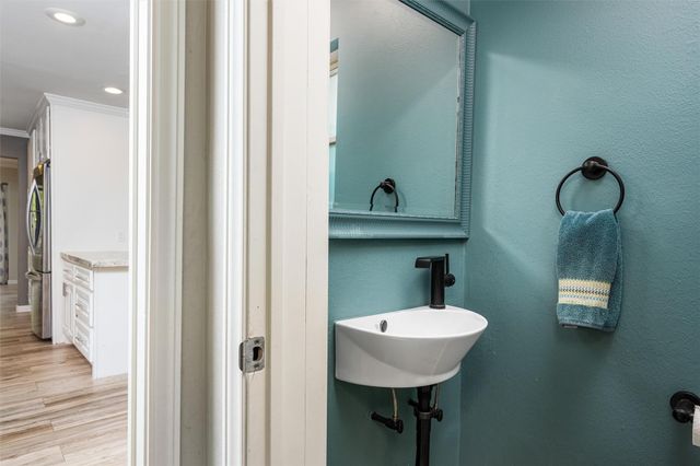 14602 Oak Bend Drive, Houston, TX 77079