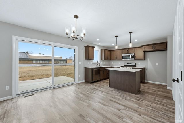 10926 Carob Thorn Trail, Roanoke, IN 46783