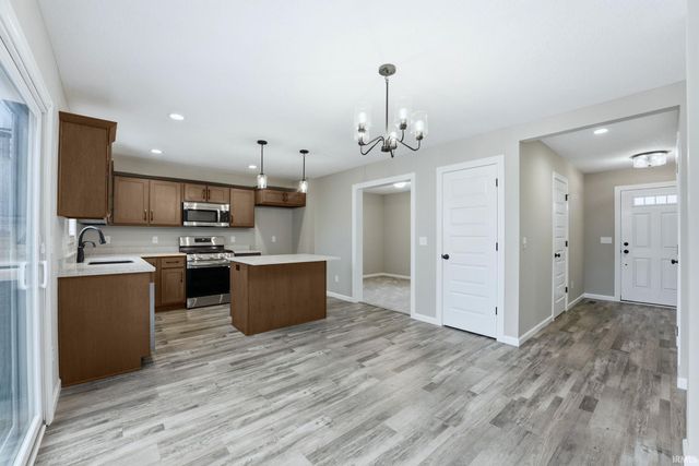 10926 Carob Thorn Trail, Roanoke, IN 46783