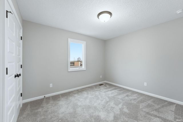 10926 Carob Thorn Trail, Roanoke, IN 46783