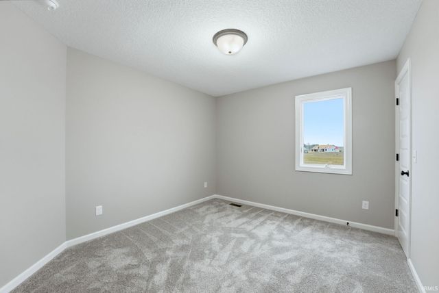 10926 Carob Thorn Trail, Roanoke, IN 46783