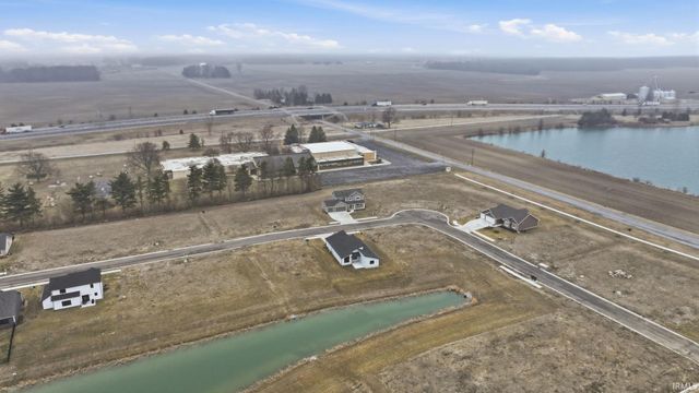 10926 Carob Thorn Trail, Roanoke, IN 46783