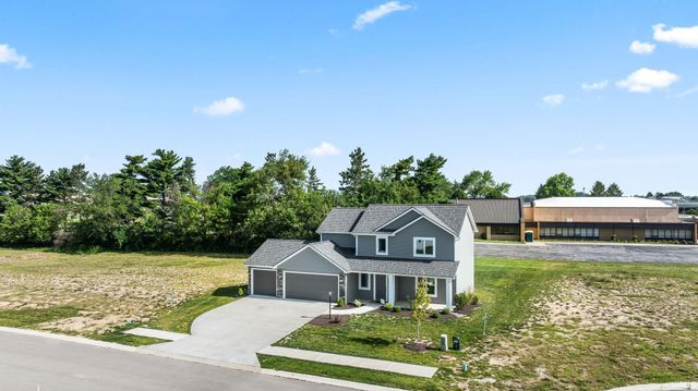 10926 Carob Thorn Trail, Roanoke, IN 46783