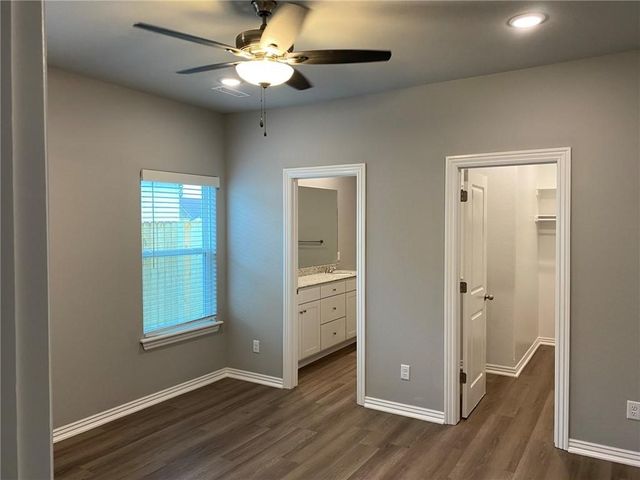 221 Williams Court, Centerton, AR 72719