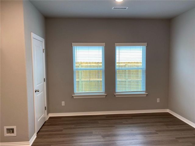 221 Williams Court, Centerton, AR 72719